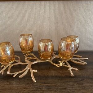 Elegant Gold Candle Holder Set